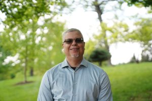 Jose del Valle headshot